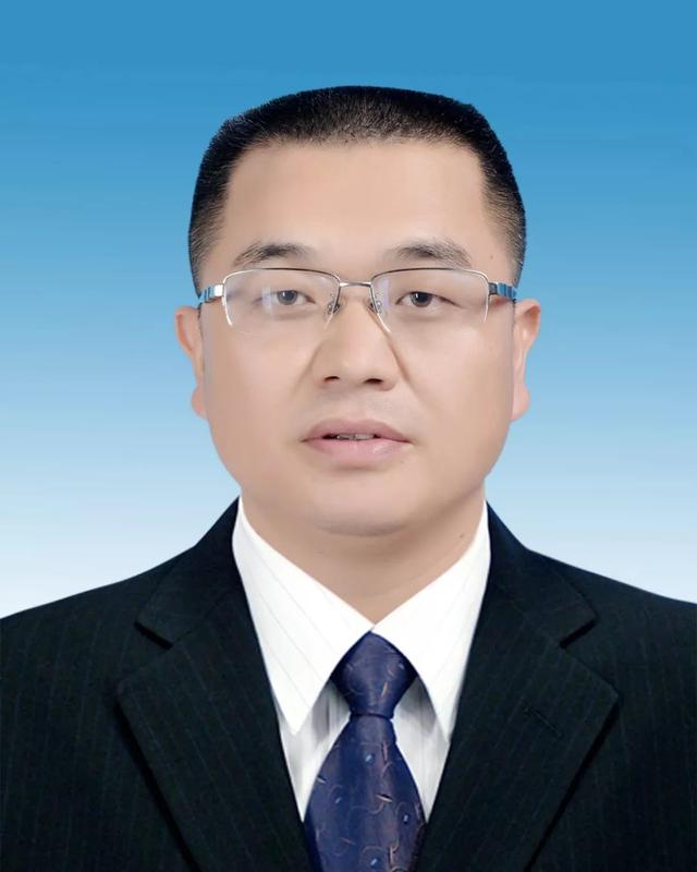 推动村超出圈的县长拟任新职，引领科技重塑乡村未来新篇章
