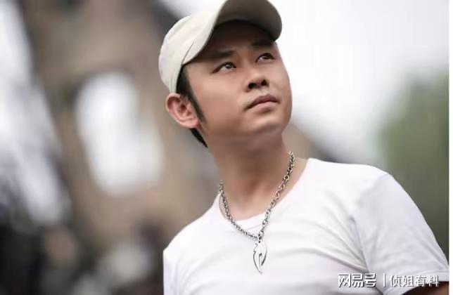 90后小伙撞脸刀郎，网友求合影热潮掀起