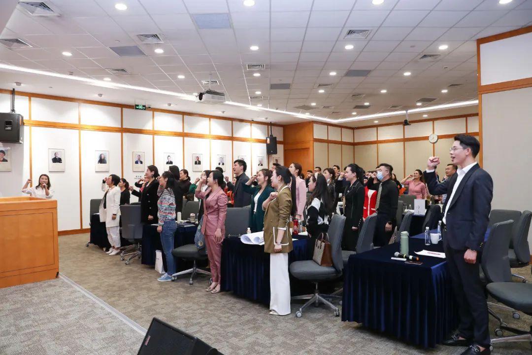科技之魂重塑娱乐新纪元，最新网络手游风潮来袭