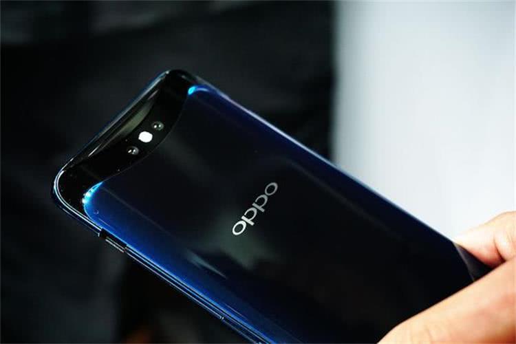 OPPO最新款手机壳，时尚保护与艺术品完美结合，惊艳登场！