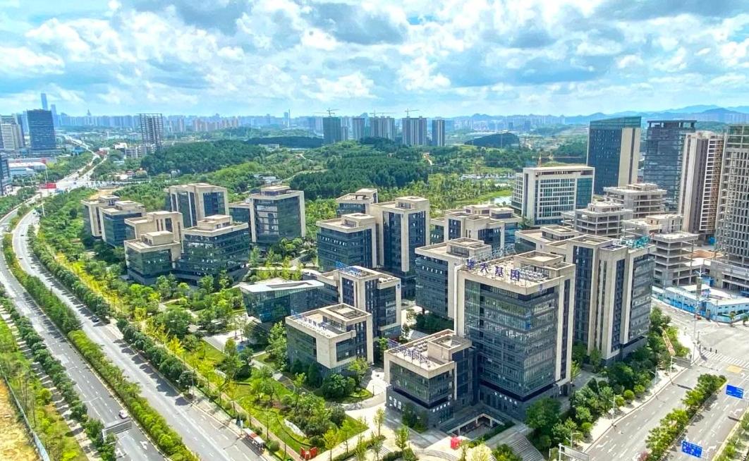2024全年资料免费大全深度剖析全新策略宝典_智汇时代