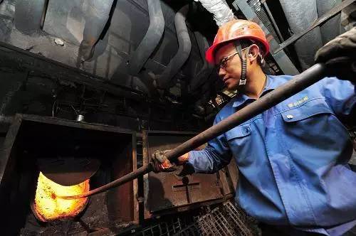 最新锅炉工招聘，行业现状、正反观点与个人选择