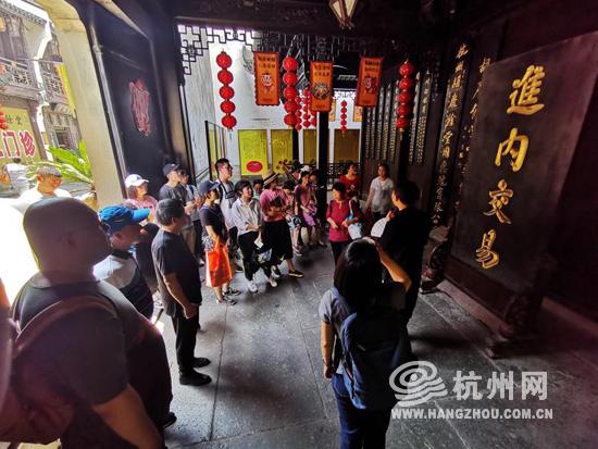 最新对唱歌曲，小巷深处的音乐宝藏
