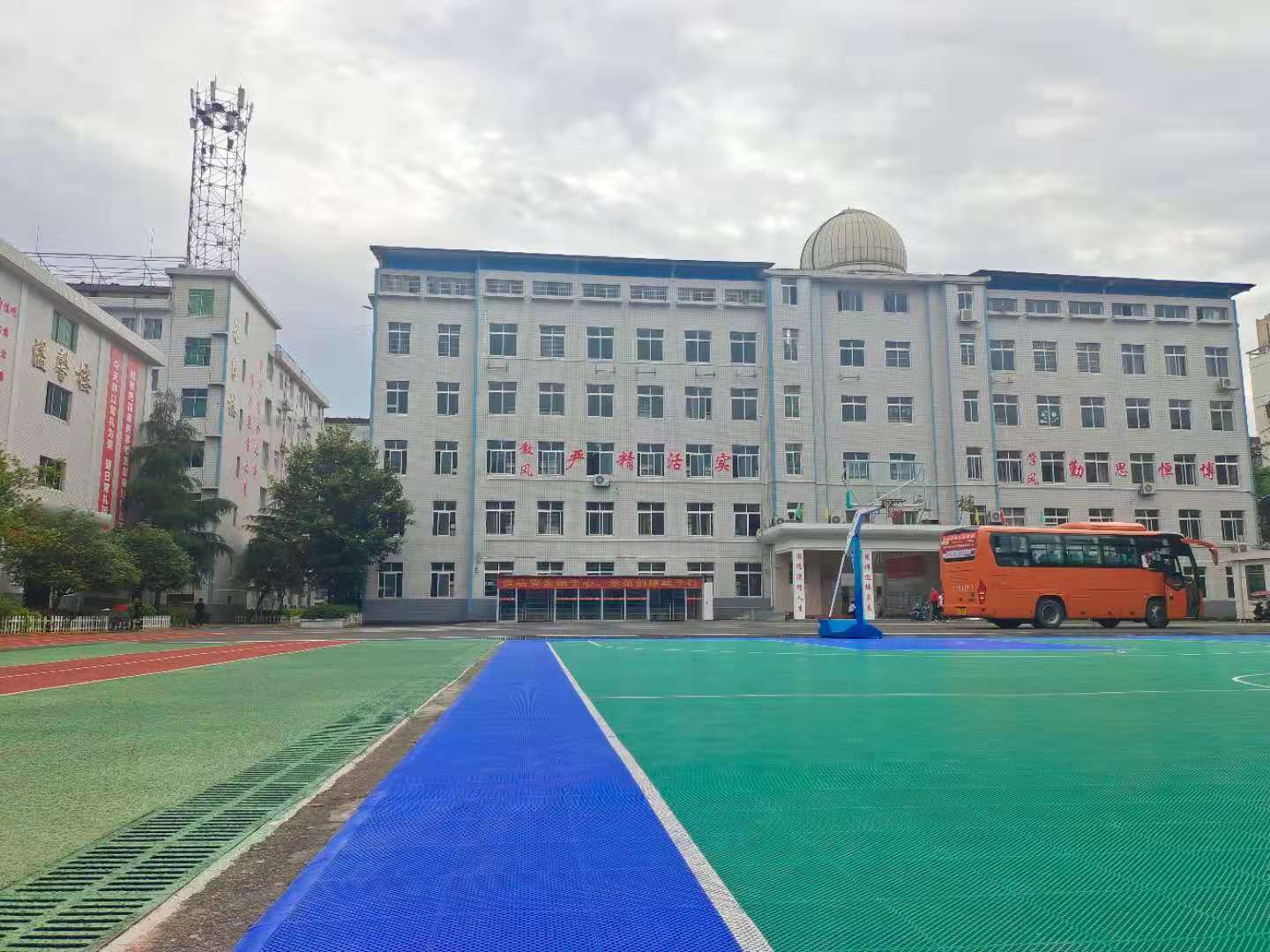 枣庄最新招聘，变化中的机遇，学习铸就自信之路