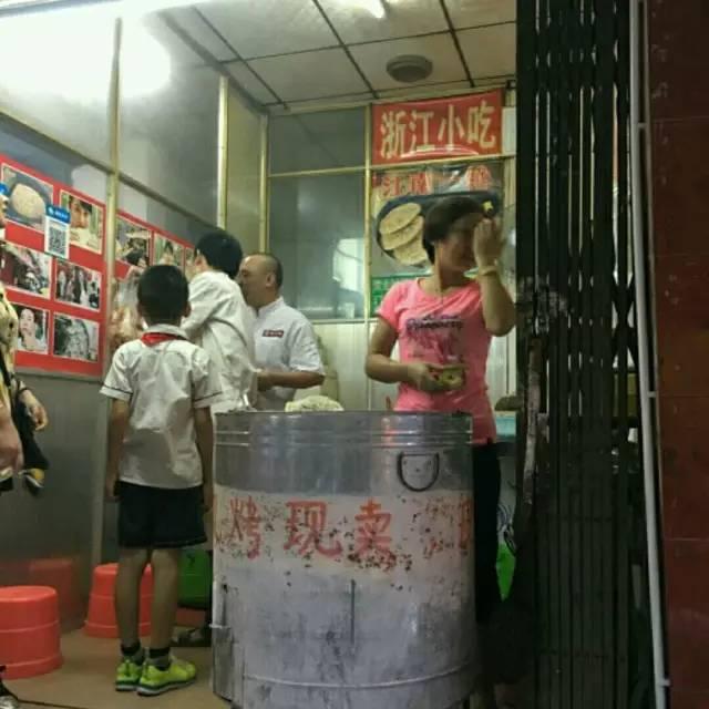 揭秘隐藏版特色小店，小巷深处的独特风味，带你了解2021最新新闻热点事件
