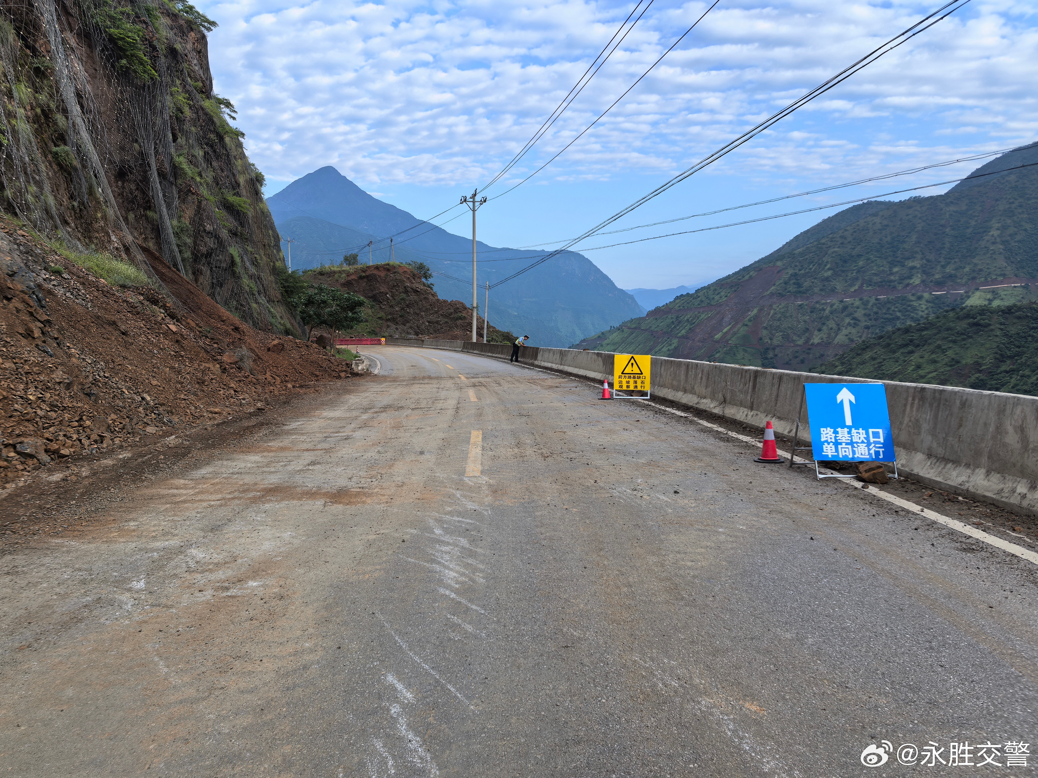 丽宁公路实时路况更新，最新路况报告🚗