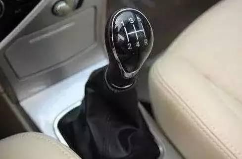 奔驰失控事件，安全与科技的挑战与双重考验🚗