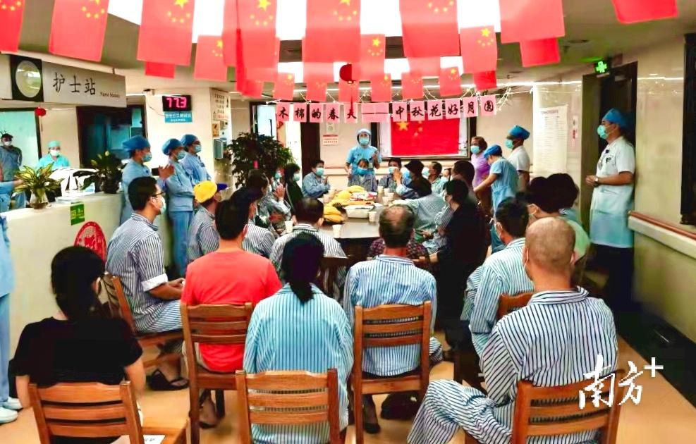 加盟最新饼类，味觉盛宴中的温情故事