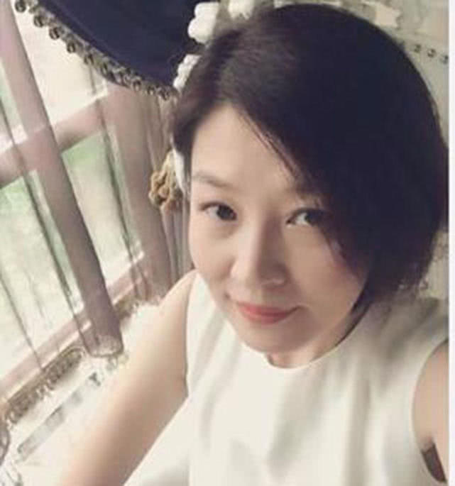 成毅最新自拍揭秘，小巷深处的独特风味探索之旅