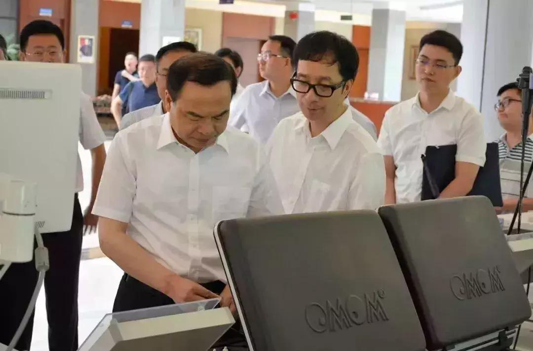 科技重塑生活，最新电刀霞引领未来医疗之光体验