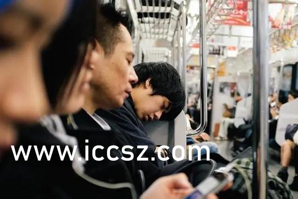 最新丰满视频,最新丰满视频，让你一饱眼福！