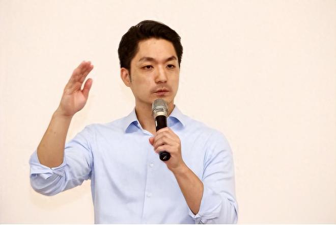 蒋万安最新动态，时代背景下的政治新星崭露头角