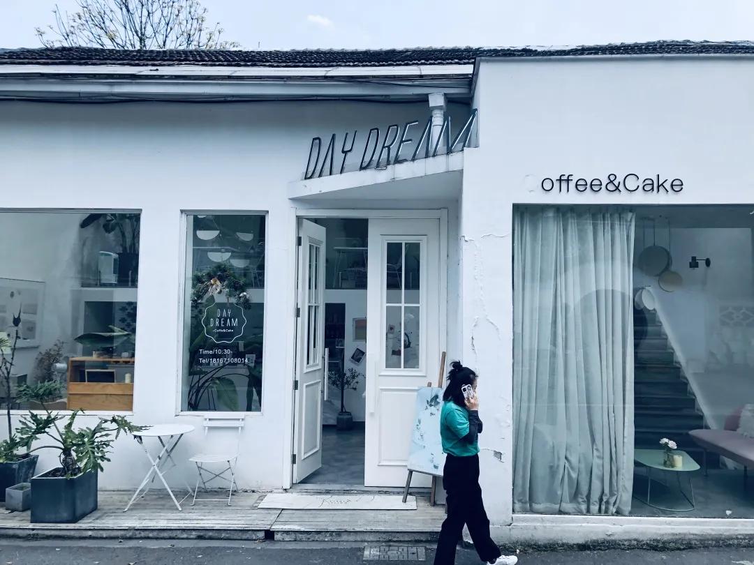 探索小巷深处的隐藏宝藏，最新磁力下载与特色小店的未知之旅